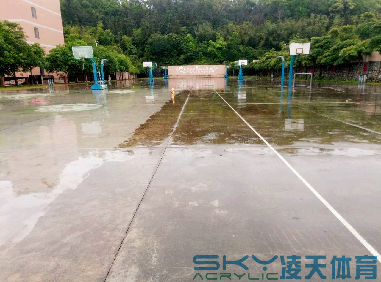 硅PU篮球场案例：广州市增城小楼中学5mm硅PU篮球